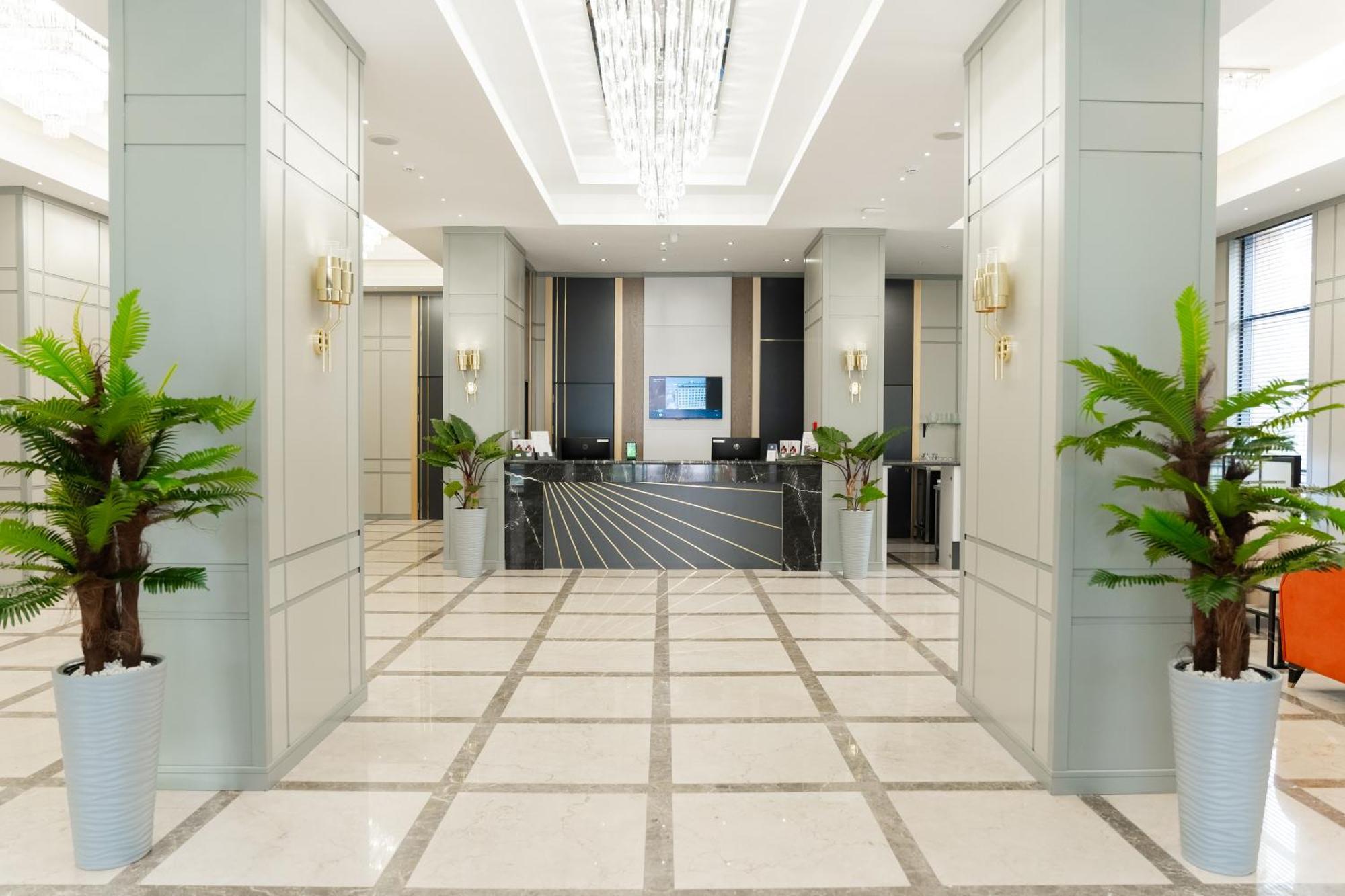 Park Dedeman Almaty Otel Dış mekan fotoğraf